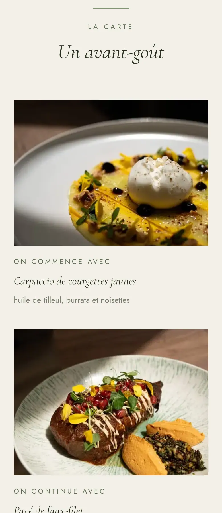 L'avant-goût de la carte en vue mobile, les plats empilés en une colonne